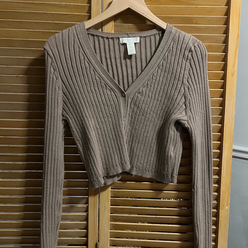 Cropped Knit Nude Cardigan